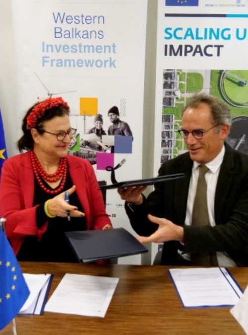 EU and IFC sign the 1st of a series of EU Economic and Investment Plan projects