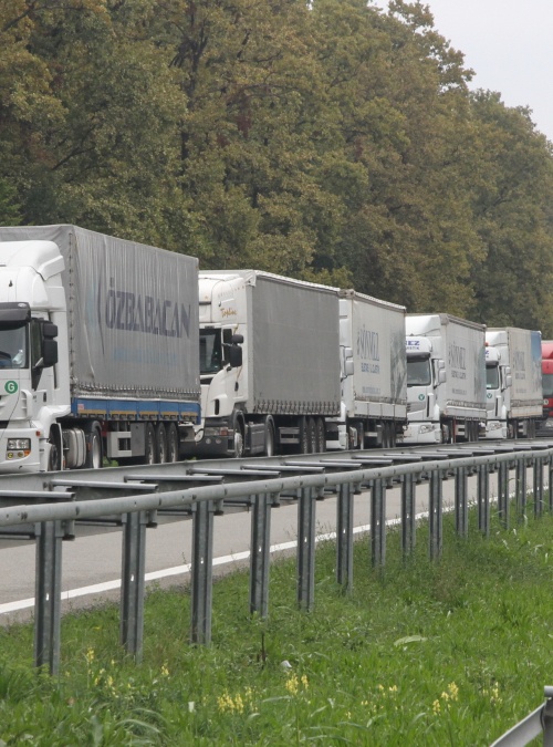 Border crossing facilitation and improvement of the cross-border road transport in the Western Balkans